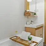Herman Park View Cozy 1 *