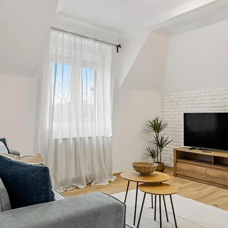 Апартаменти Herman Park View Cozy 1