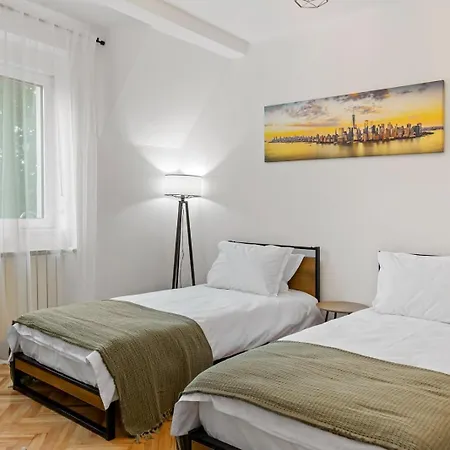 Herman Park View Cozy Apartament *