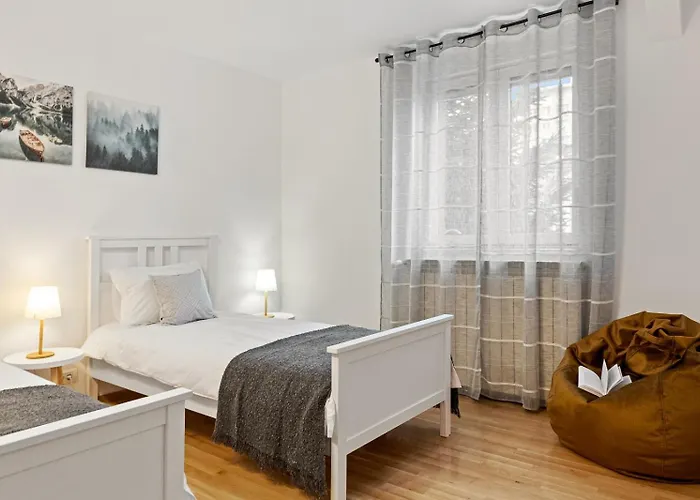 Apartment Herman Park View Cozy 1 Bucharest