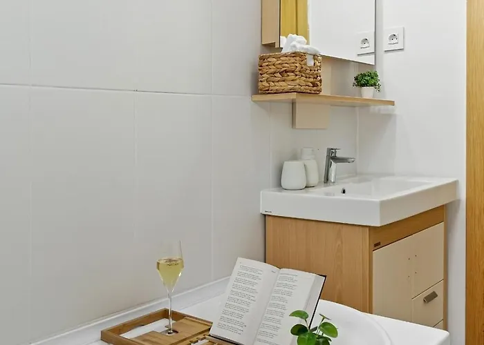 Herman Park View Cozy 1 *