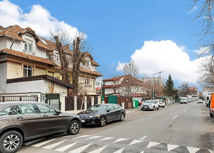 Herman Park View Cozy 1 *